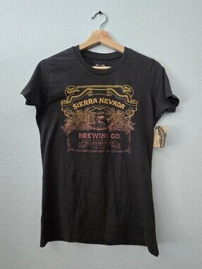 NWT Sierra Nevada T-Shirt Large 💛